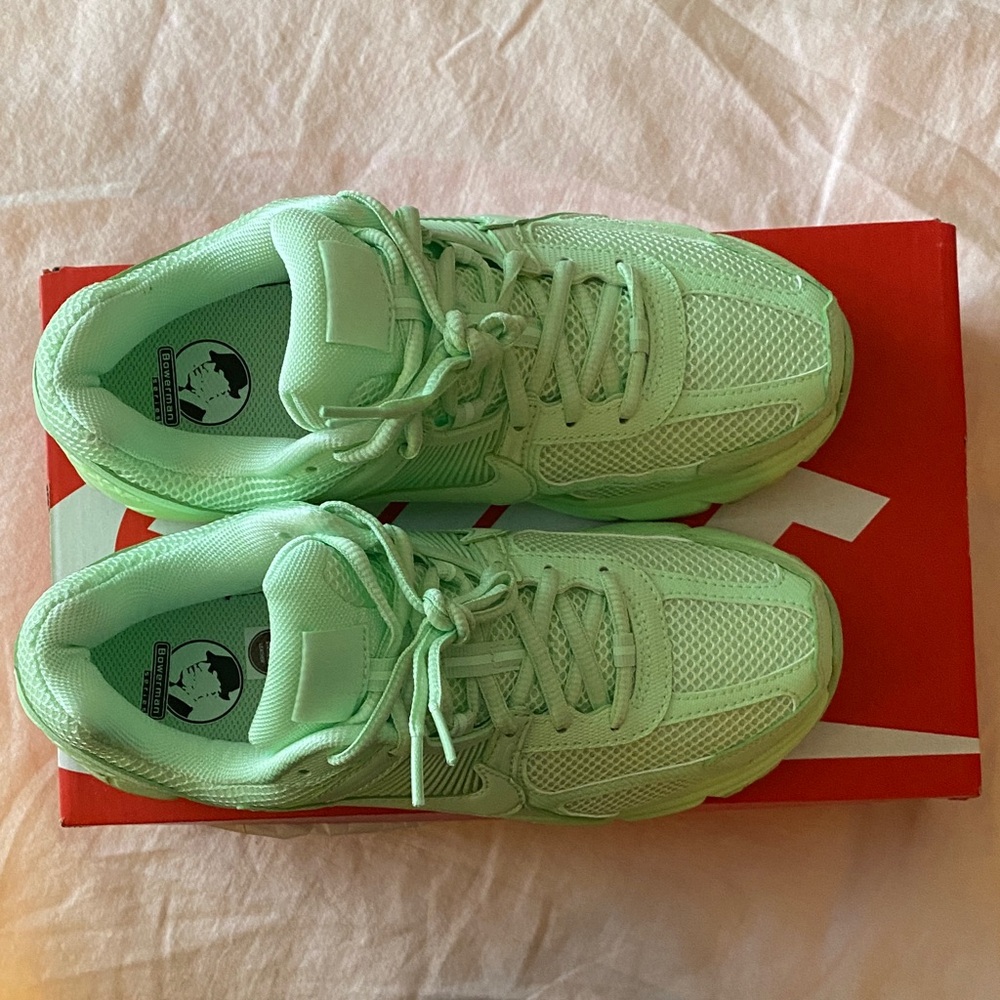 Nike Mint Green Vomero Sneakers